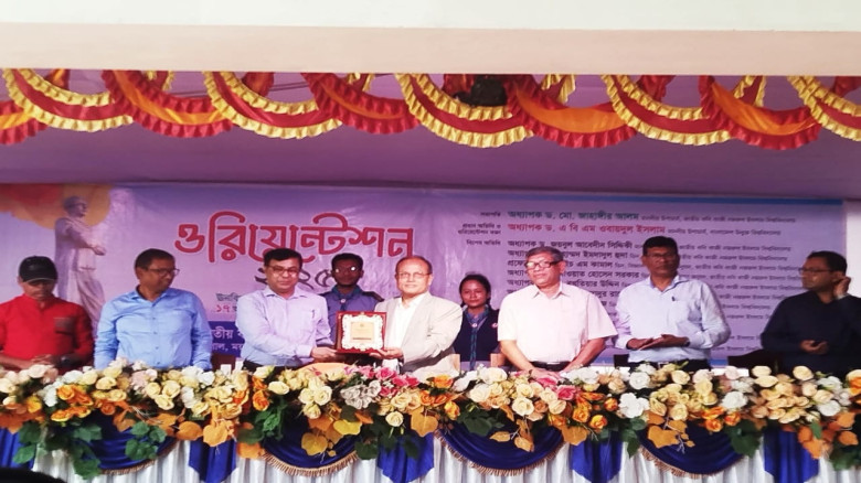 নবীনদের পদচারণায় মুখরিত নজরুল বিশ্ববিদ্যালয়